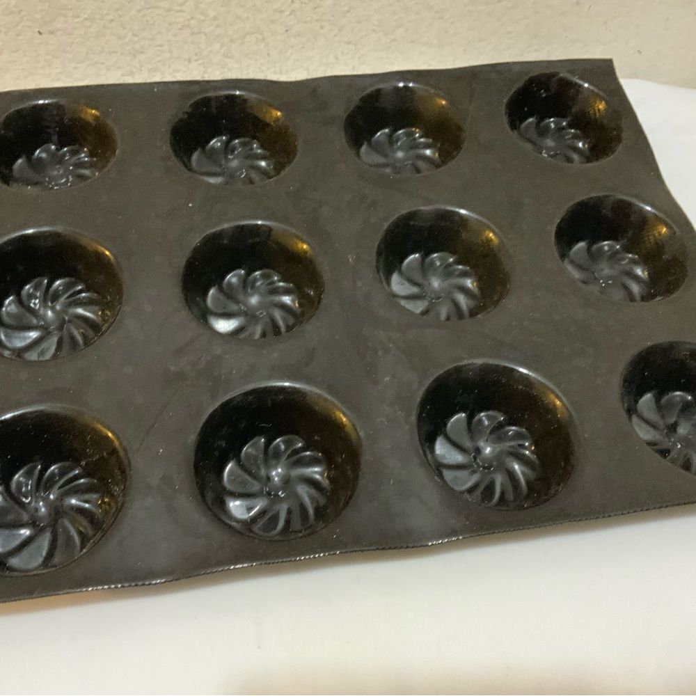 Demarle Flexipan baking mold - Made in France. A20